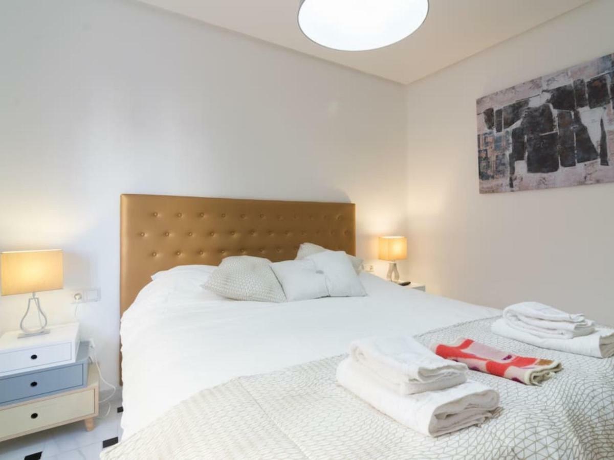 Apartamentos Bolsa Larios Málaga Buitenkant foto