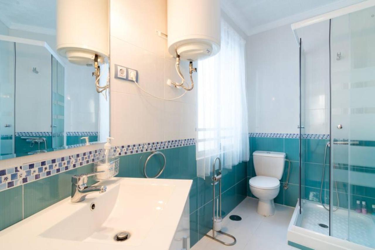 Apartamentos Bolsa Larios Málaga Buitenkant foto