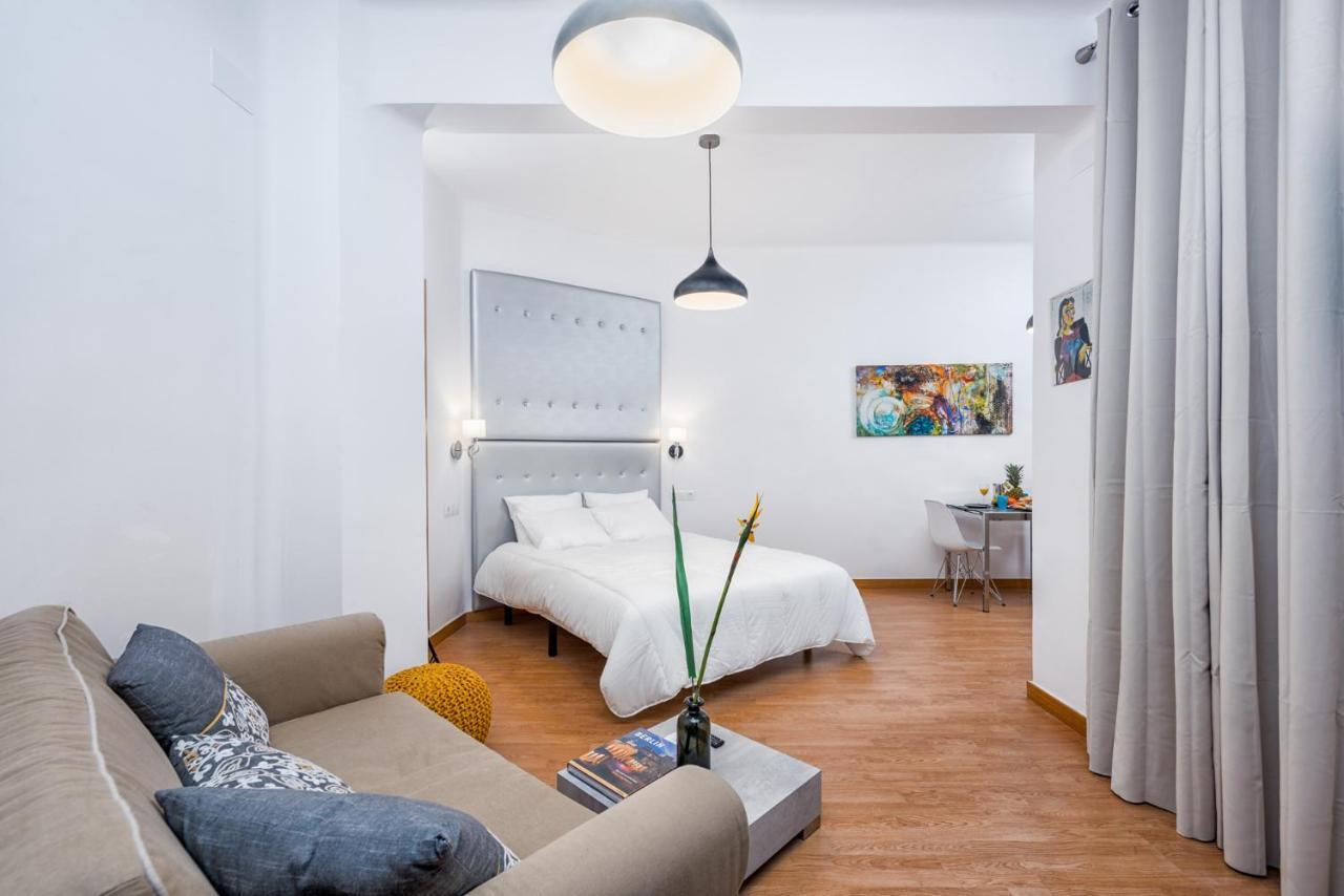Apartamentos Bolsa Larios Málaga Buitenkant foto